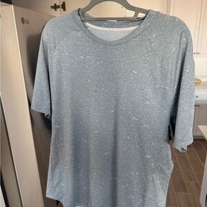 Lululemon Athletica Gray Short Sleeve Tee